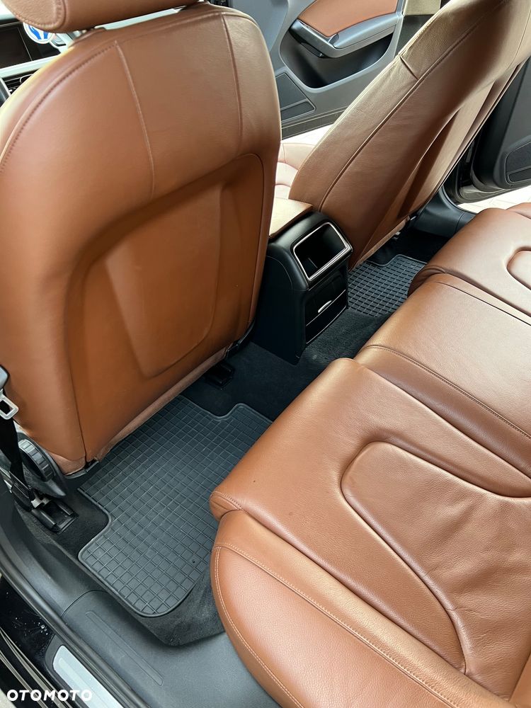 Audi A4 Limousine - 8