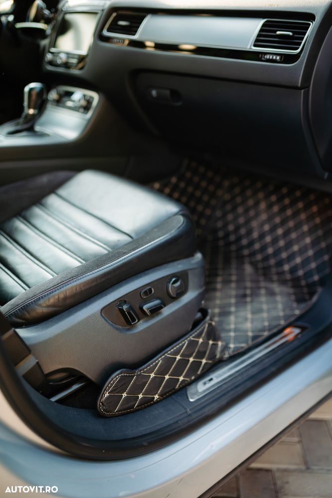 Volkswagen Touareg 3.0 V6 TDI BMT - 23