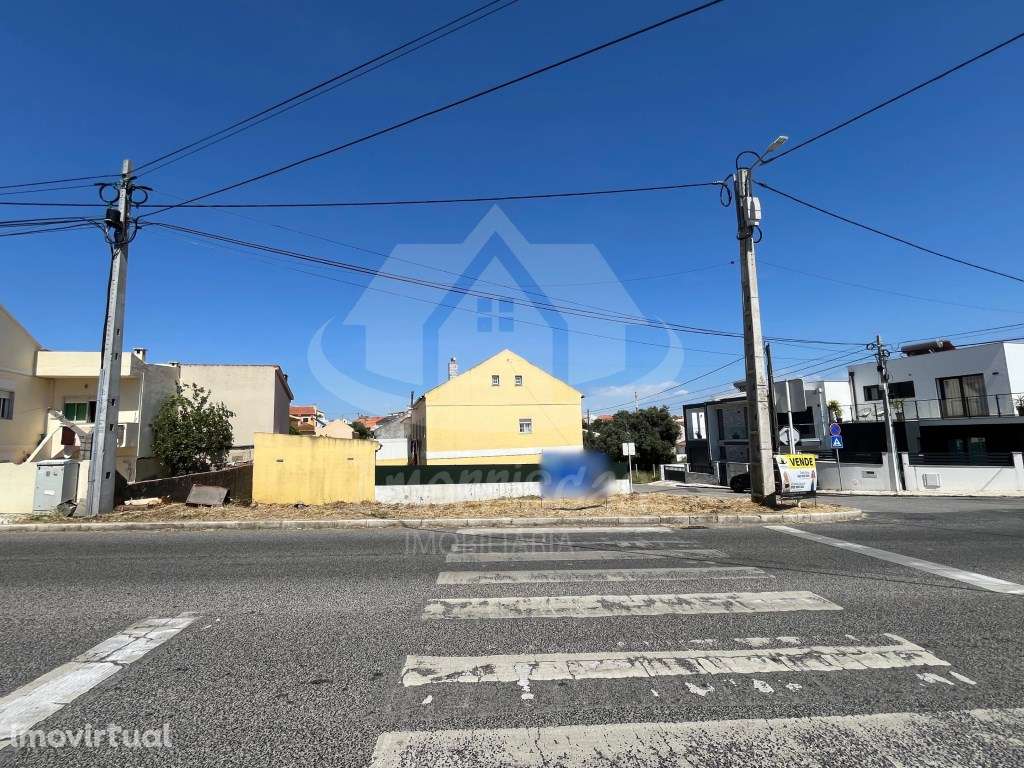 Terreno urbano de gaveto com 263 m² no Bairro das Maroitas, São Joã... - Grande imagem: 5/13