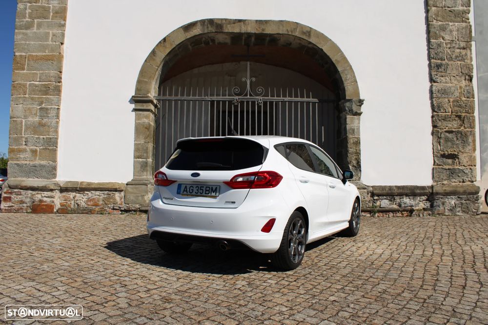 Ford Fiesta 1.0 EcoBoost MHEV ST-Line - 4