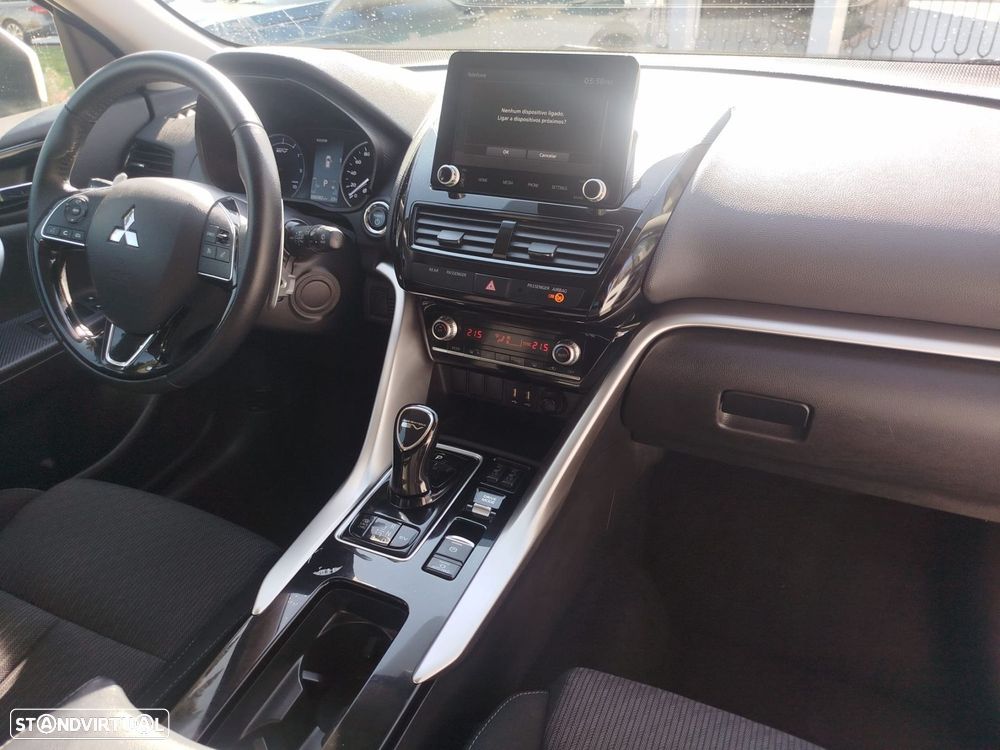 Mitsubishi Eclipse Cross - 13