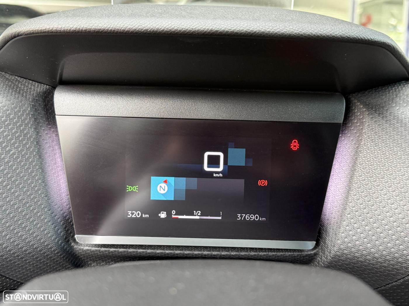 Citroën C4 1.2 PureTech Shine - 25