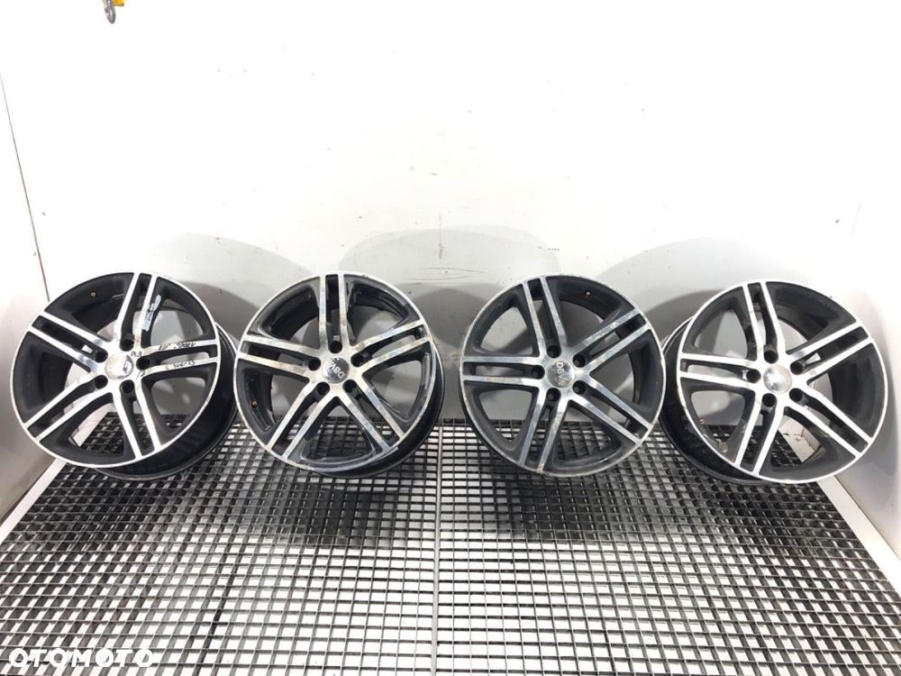 FELGI ALUMINIOWE KOMPLET 18 8J 5X114,3 ET40 ŚRODEK CENTR. 66.1 - 912.00 PLN - NISSAN QASHQAI / - 1