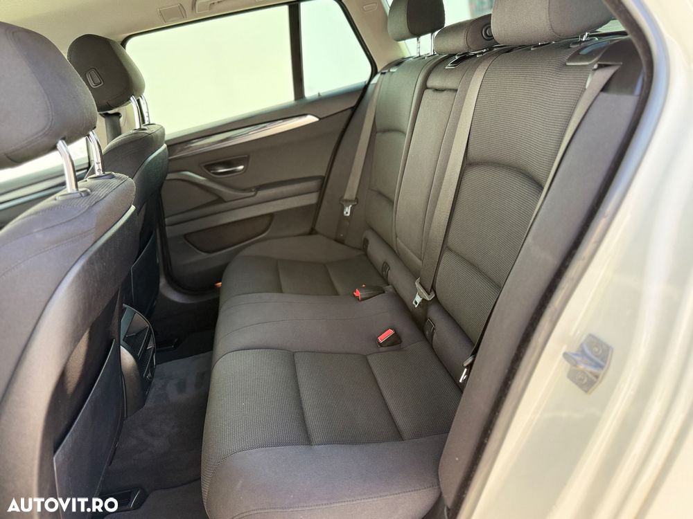 BMW Seria 5 520d xDrive Aut. - 15