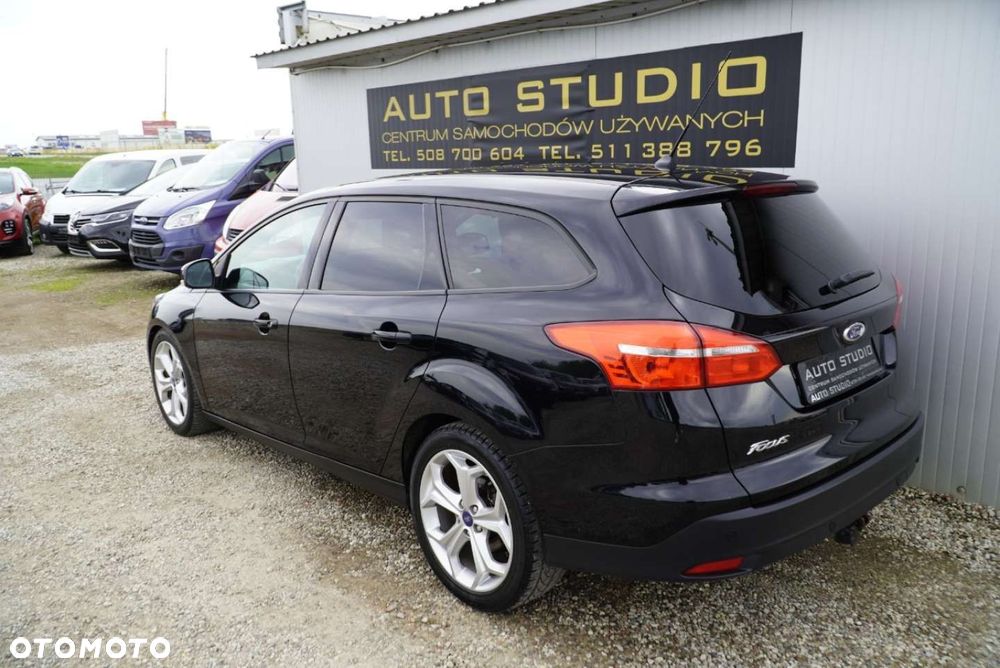 Ford Focus 1.5 EcoBlue Start-Stopp-System TITANIUM - 33