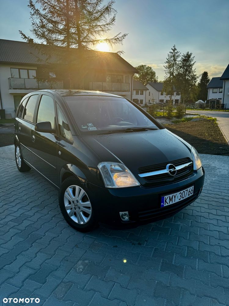 Opel Meriva 1.8 Cosmo - 1