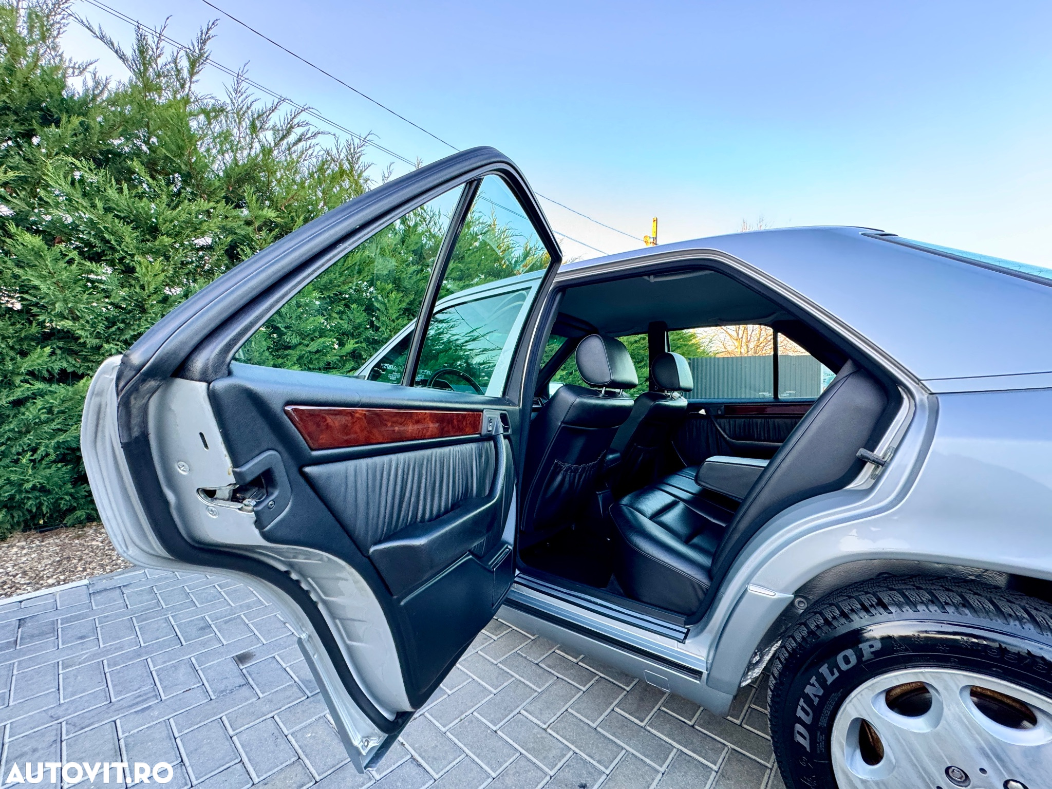Mercedes-Benz W124 - 18