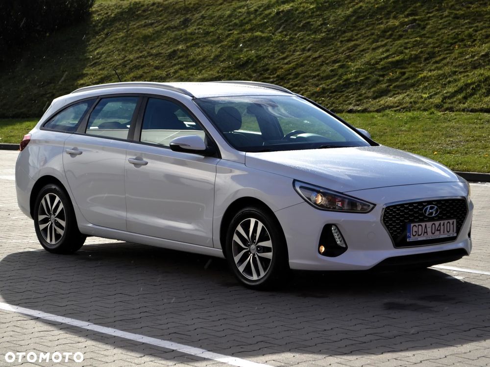 Hyundai i30 1.6 CRDi BlueDrive Comfort - 3