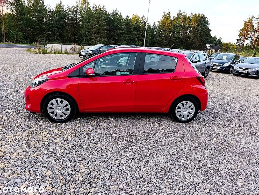 Toyota Yaris 1.0 Sol - 4