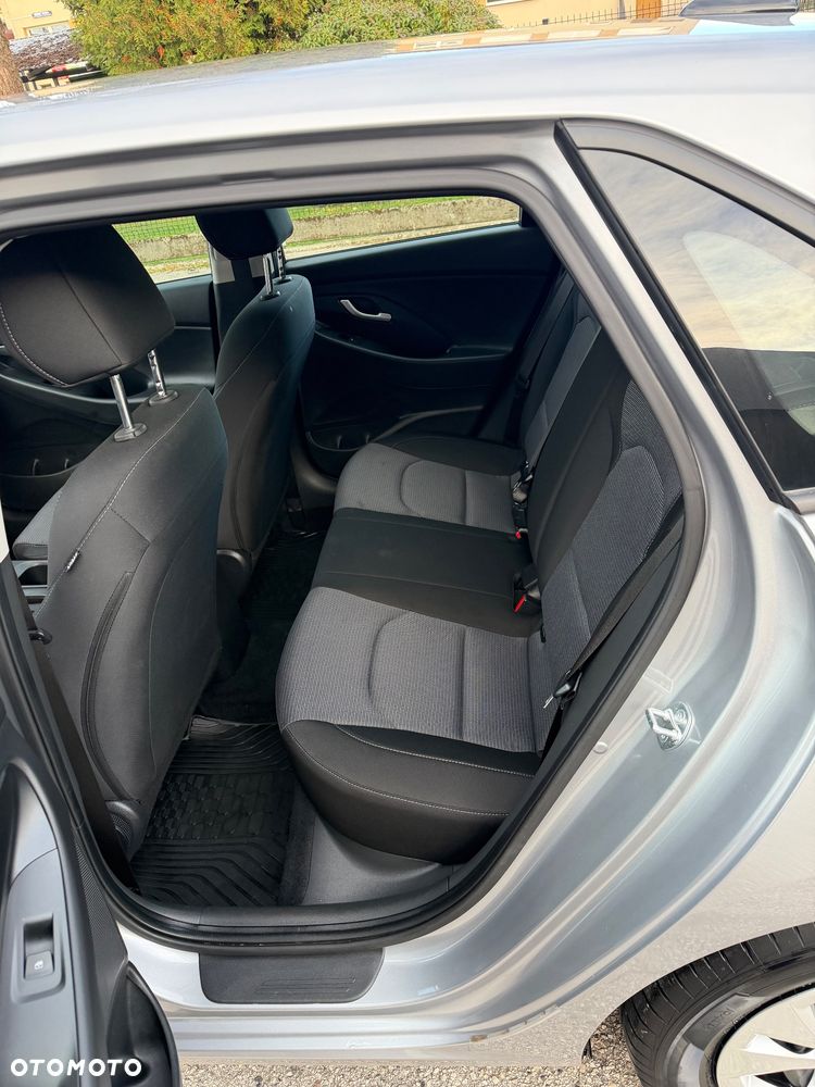 Hyundai i30 1.5 DPI Pure - 13