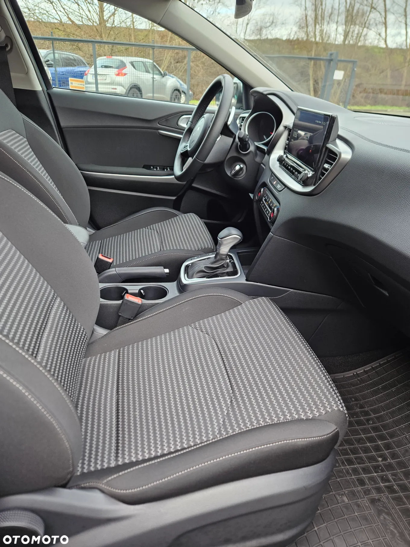 Kia XCeed 1.5 T-GDI M DCT - 12