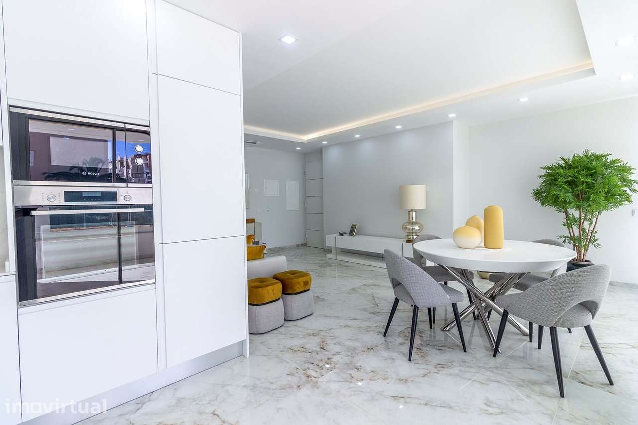 APARTAMENTO DE LUXO T2 - COM PISCINA NA COBERTURA,LAGOS - Grande imagem: 5/32
