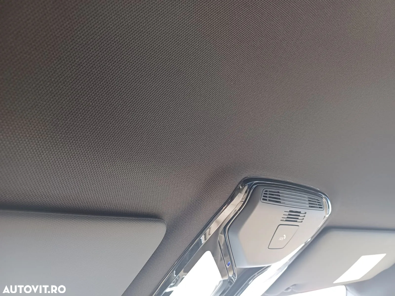 BMW Seria 3 320i xDrive AT - 24