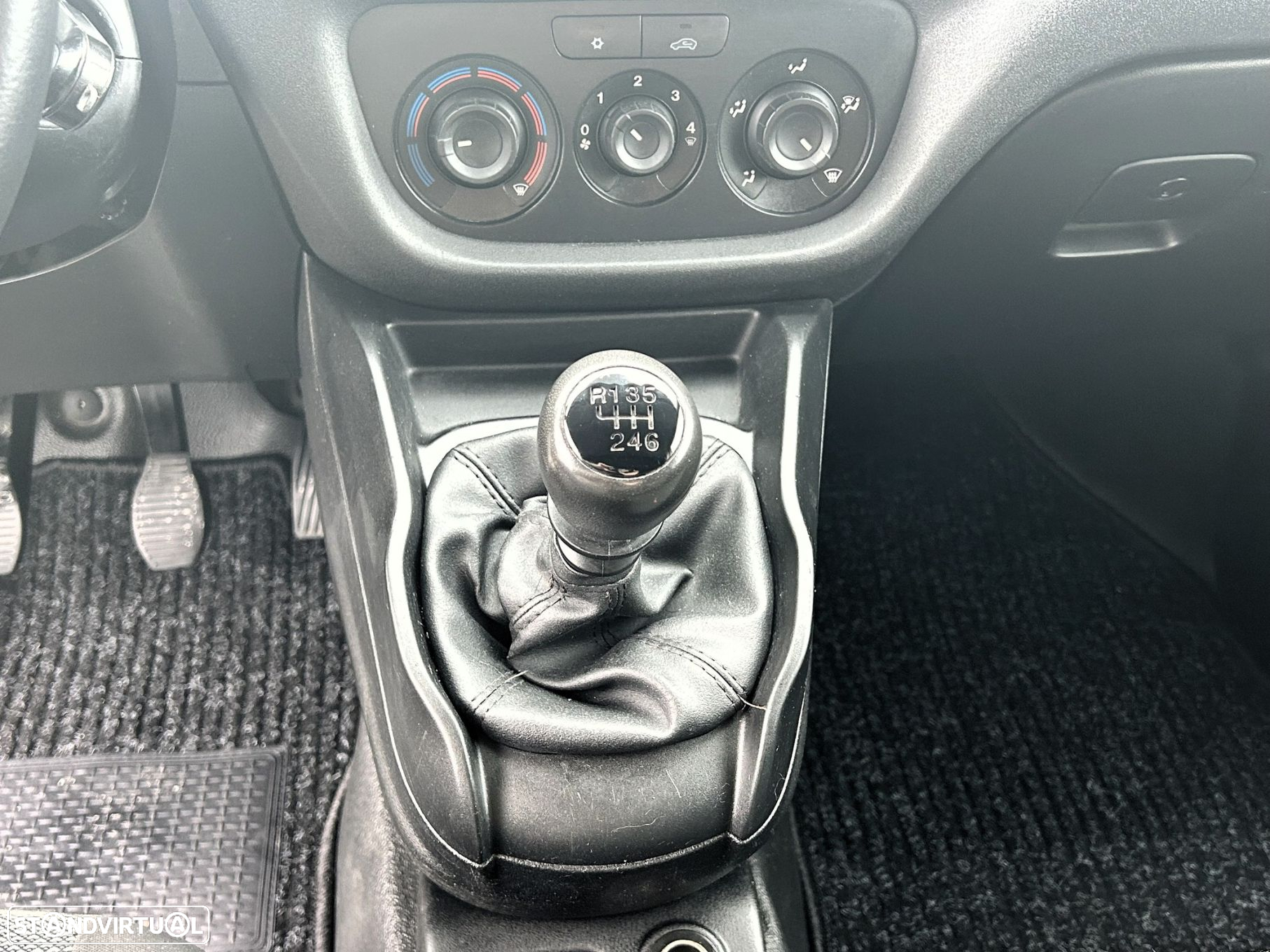 Fiat Doblo 1.6 MJ Maxi Light 3L - 19