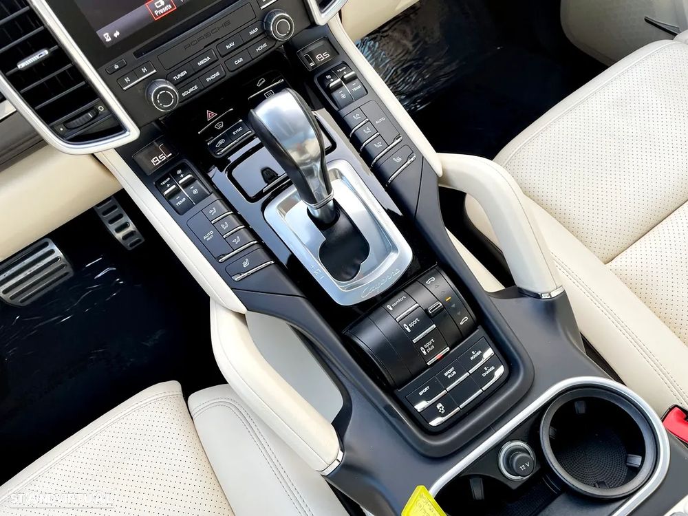 Porsche Cayenne S E-Hybrid - 20