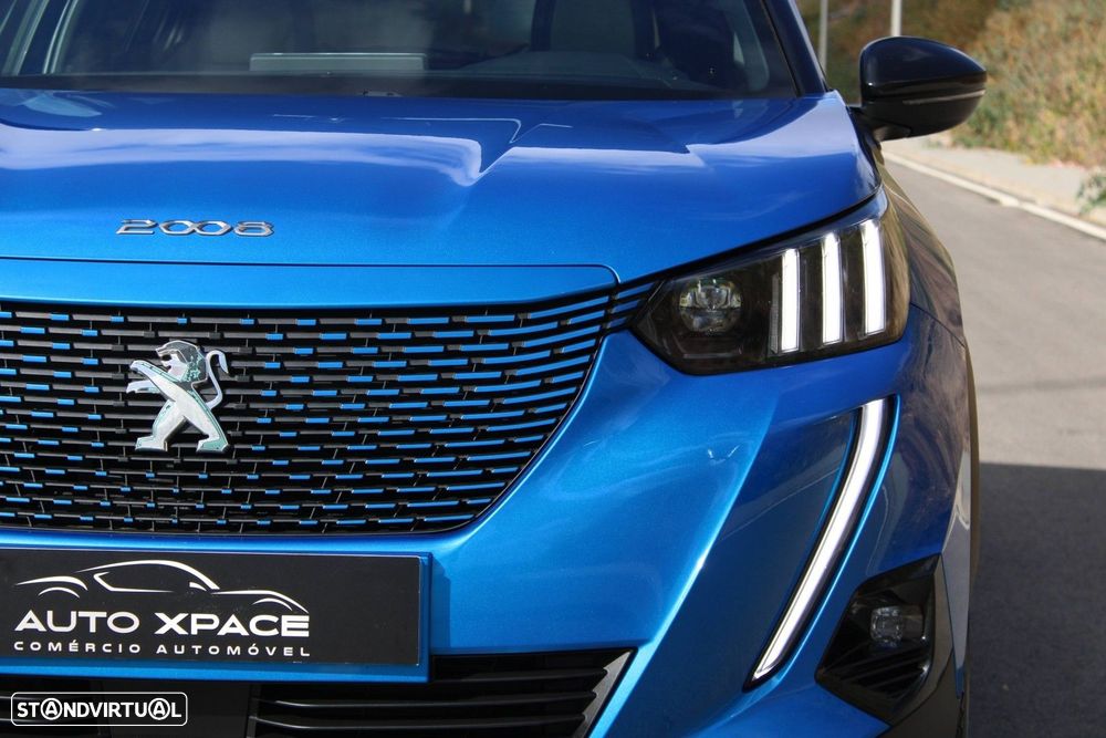 Peugeot e-2008 GT Pack - 3