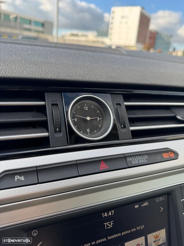 VW Passat Variant 1.6 TDI BlueMotion - 15