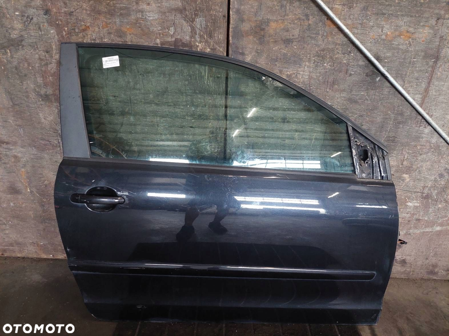 DRZWI KOMPLETNE PRAWY PRZÓD VOLKSWAGEN POLO IV LC9Z - 5