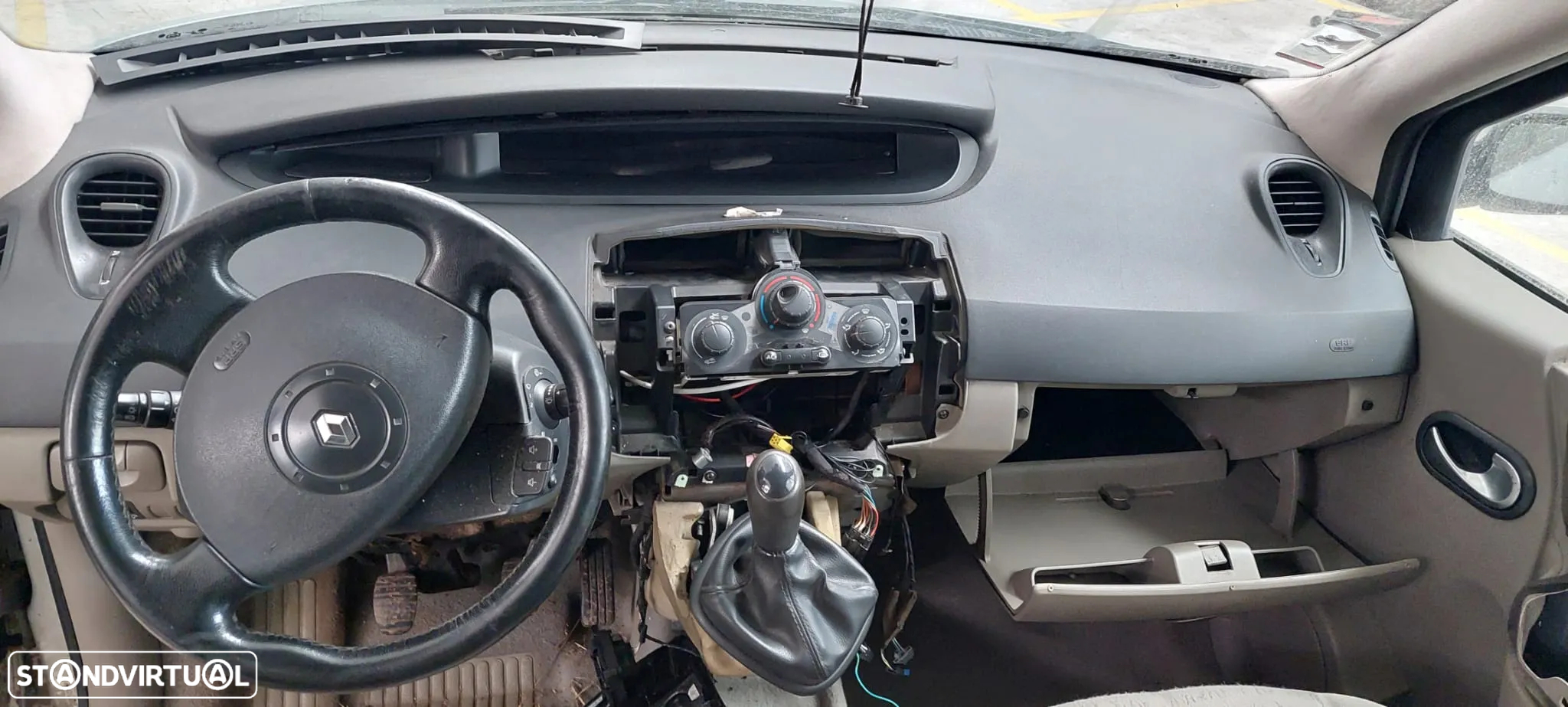 RENAULT SCENIC II PARA PEÇAS - 7