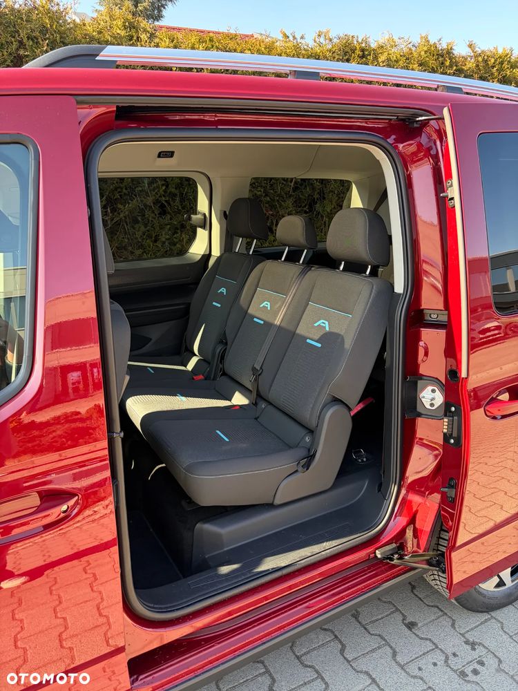 Ford Tourneo Connect 2.0 EcoBlue Active - 8