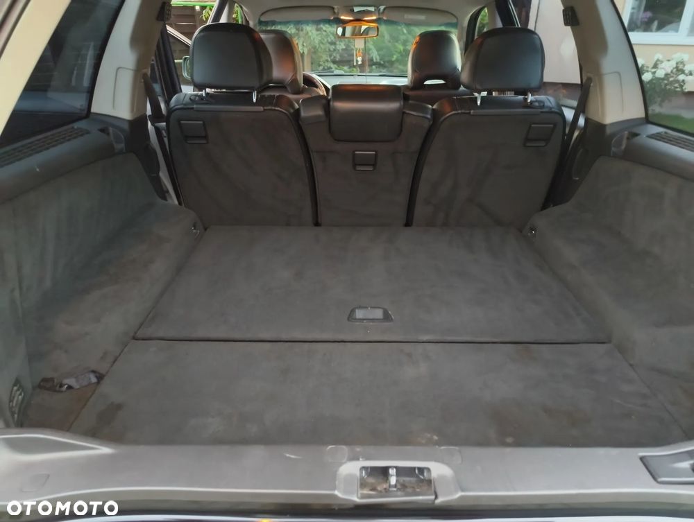 Volvo XC 90 2.4 D5 - 8