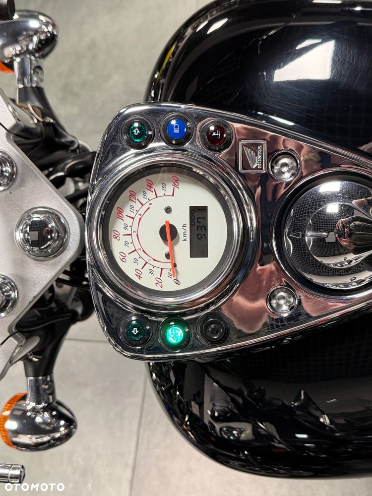 Honda Shadow - 27