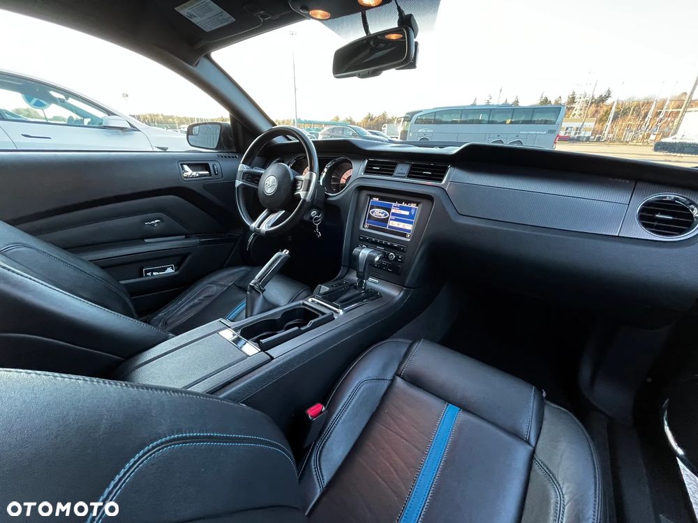 Ford Mustang 5.0 V8 GT Premium - 13