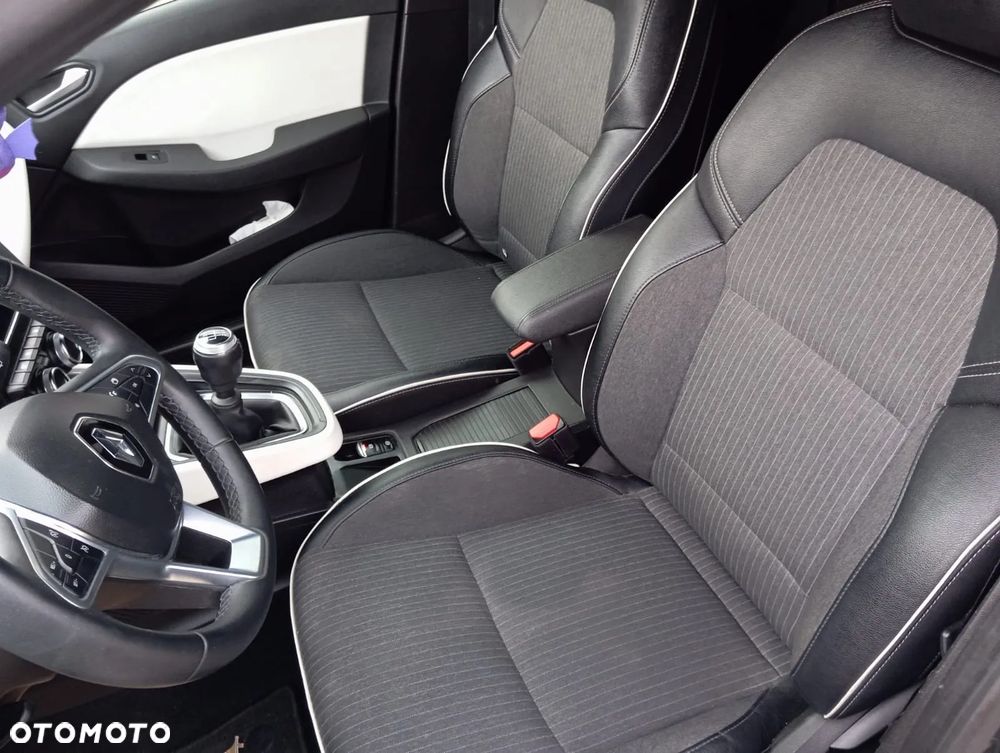 Renault Clio TCe 90 TECHNO - 21