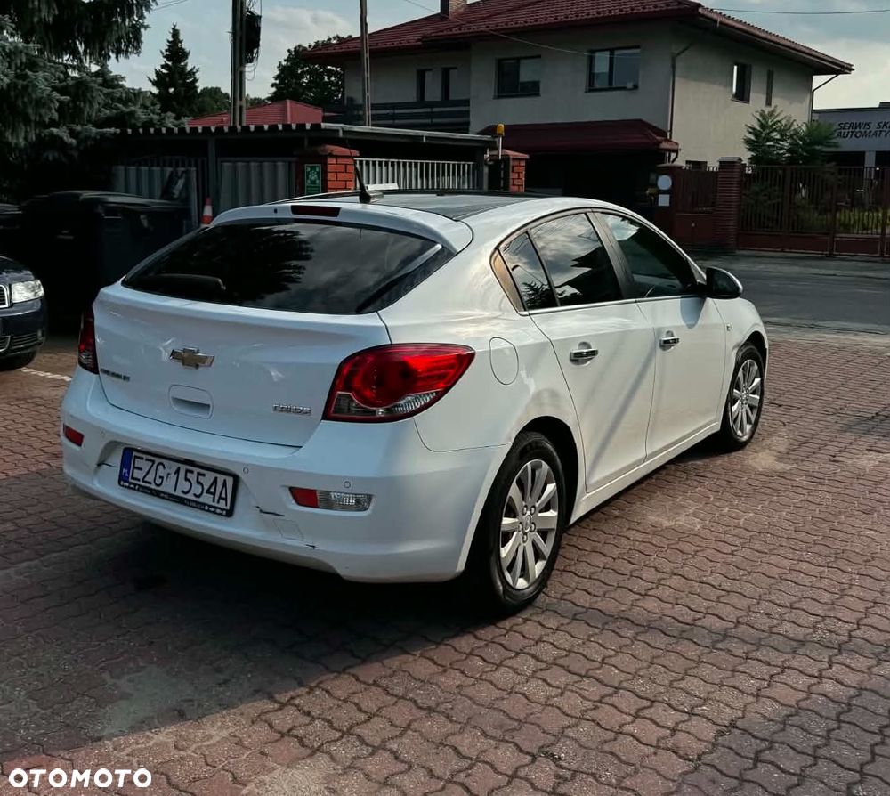 Chevrolet Cruze - 5