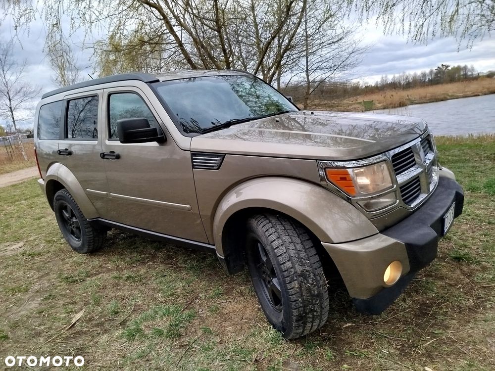 Dodge Nitro - 15