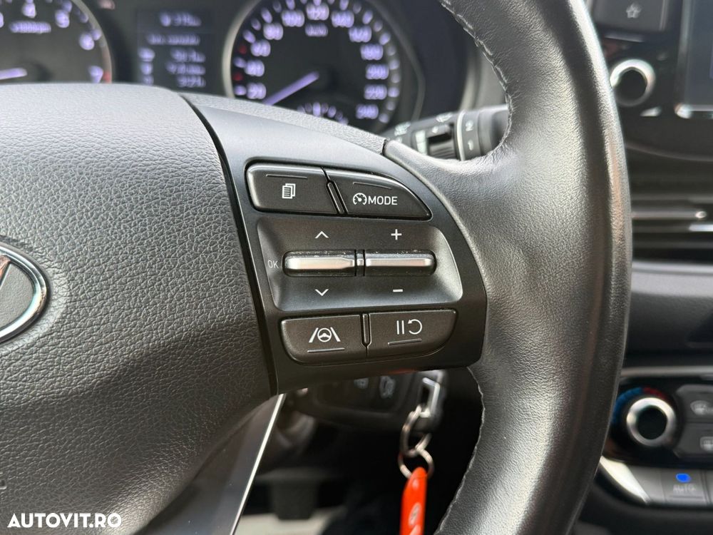 Hyundai i30 1.5 110CP M/T Highway - 29