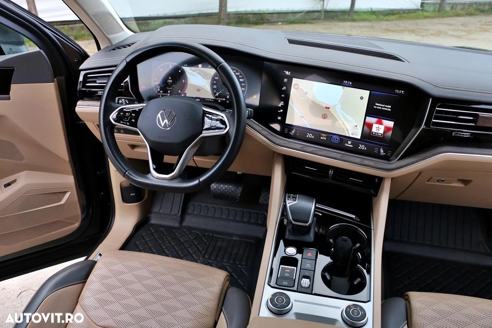 Volkswagen Touareg - 7