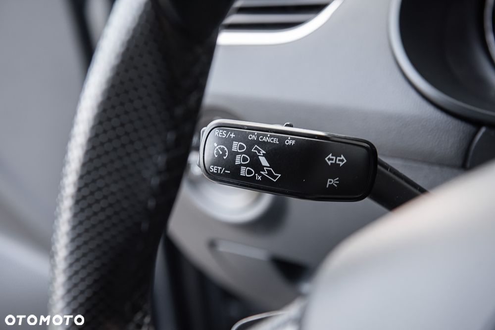 Skoda Octavia 2.0 TDI SCR 4x4 Style DSG - 23