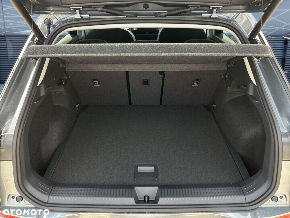 Volkswagen T-Roc - 30