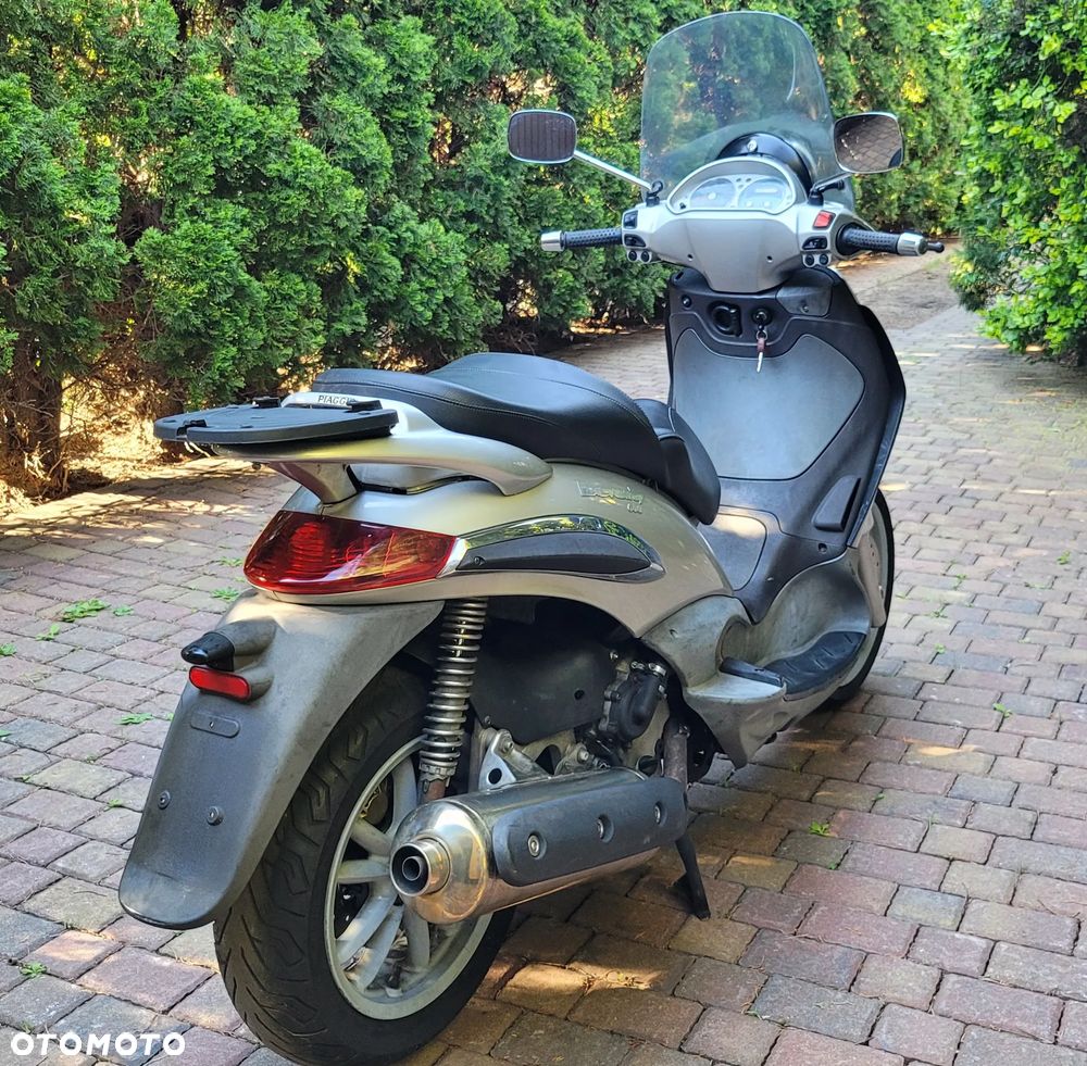 Piaggio Beverly - 9