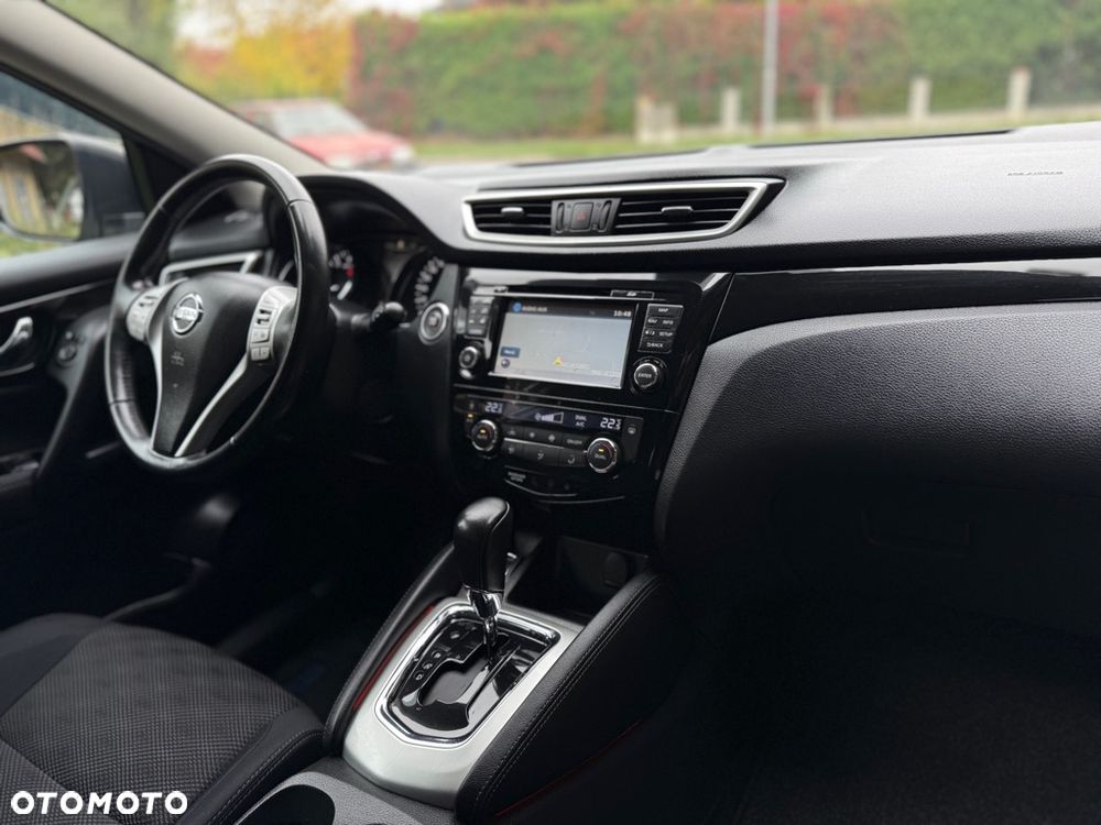 Nissan Qashqai 1.2 DIG-T Xtronic 360 - 33