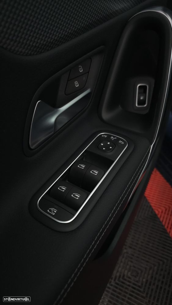 Mercedes-Benz A 250 e 8G-DCT Progressive - 4