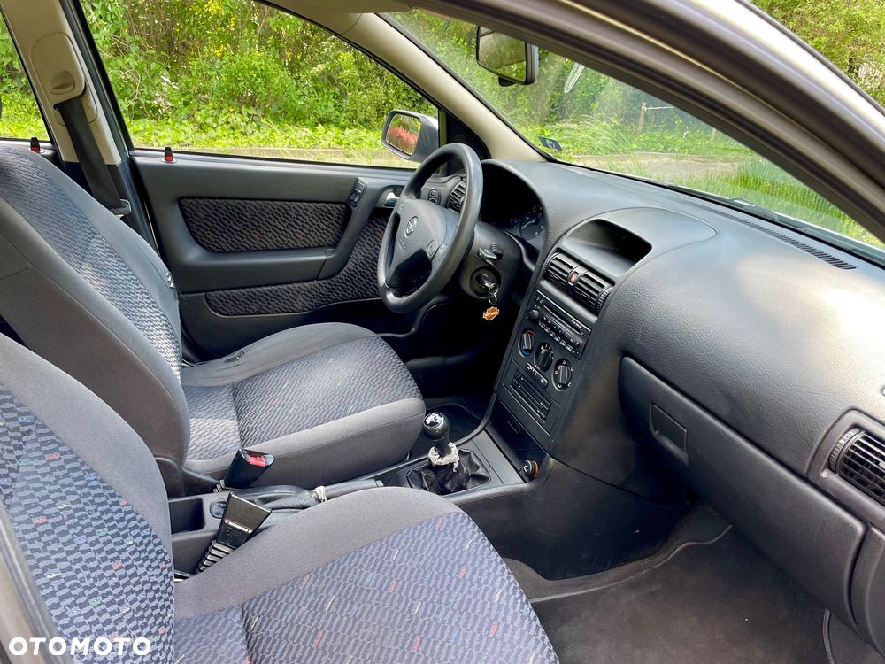 Opel Astra - 7
