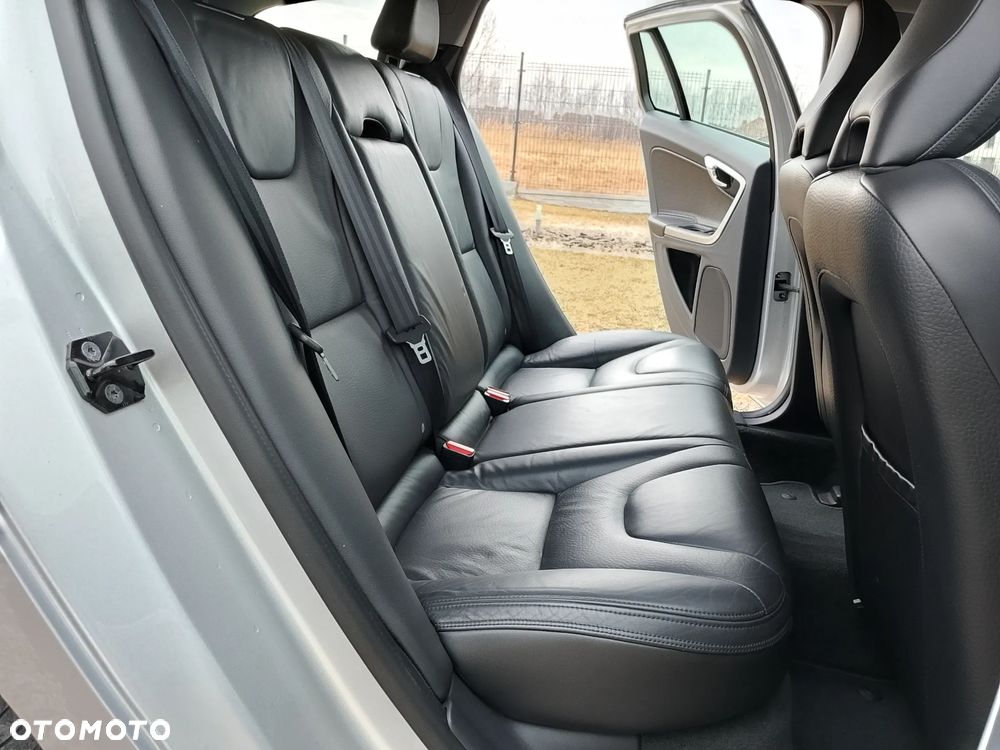 Volvo V60 - 26