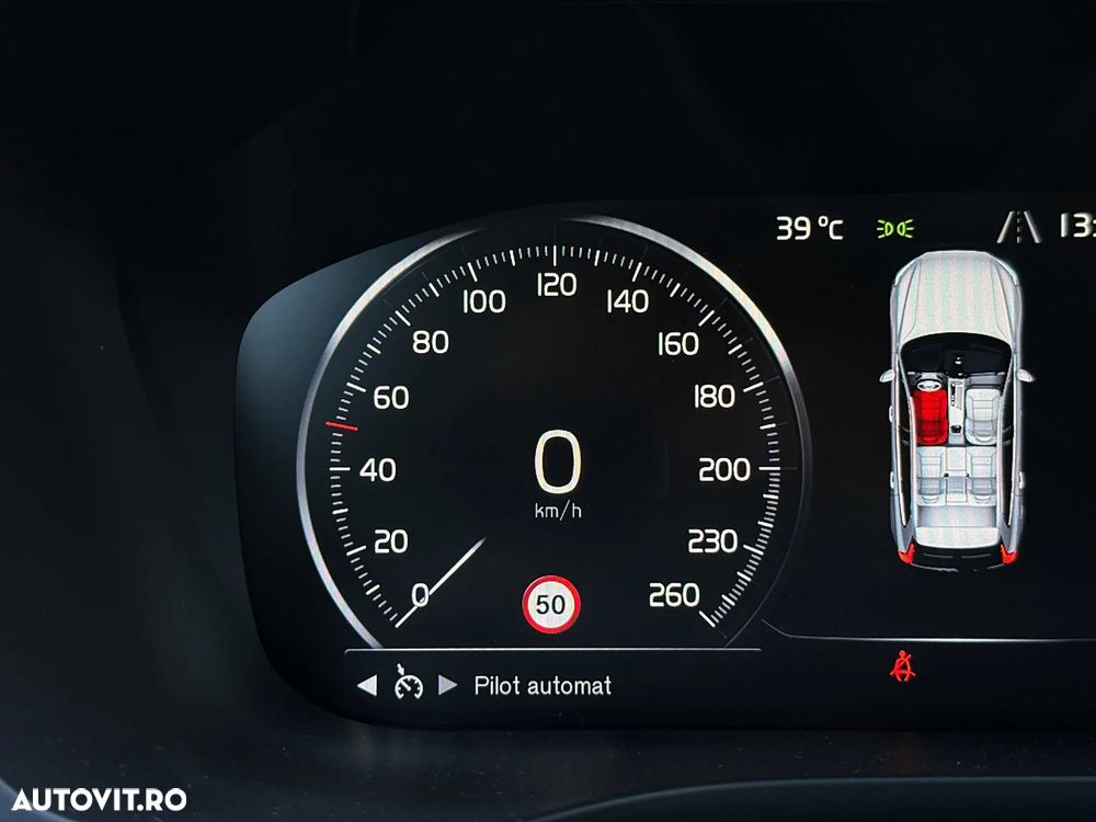 Volvo XC 60 D4 AWD Momentum - 38