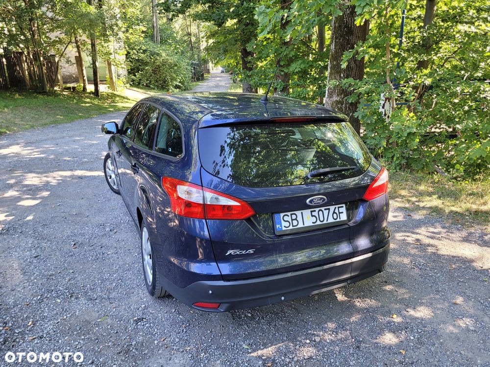 Ford Focus 1.6 Edition - 17