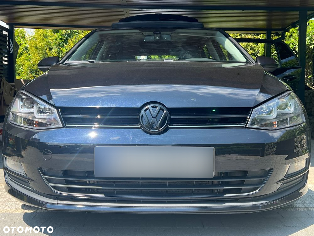 Volkswagen Golf - 2