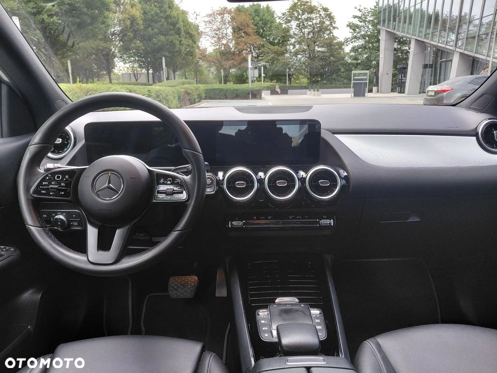 Mercedes-Benz GLA 200 Style - 17