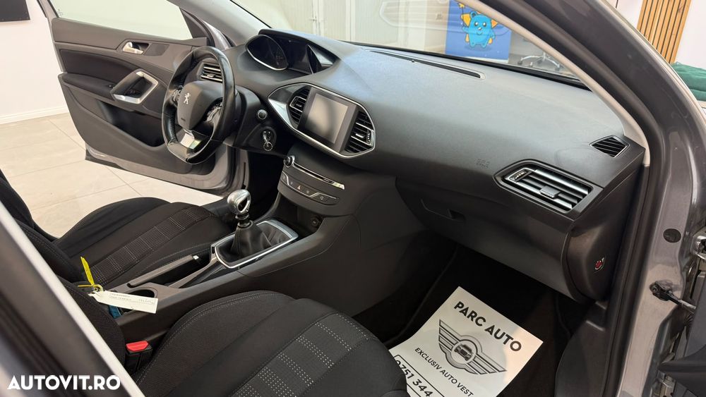 Peugeot 308 BlueHDi 120 Stop & Start Allure - 19