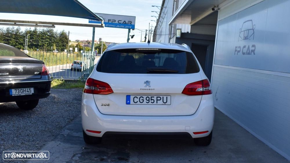 Peugeot 308 SW BlueHDi 130 Allure - 12