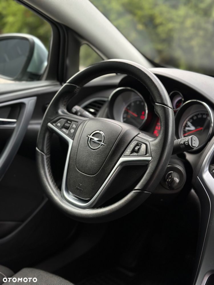 Opel Astra 1.4 Turbo - 24