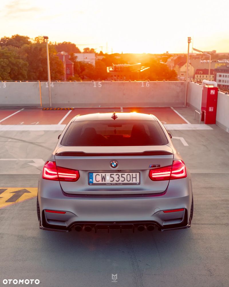 BMW M3 CS DKG - 11