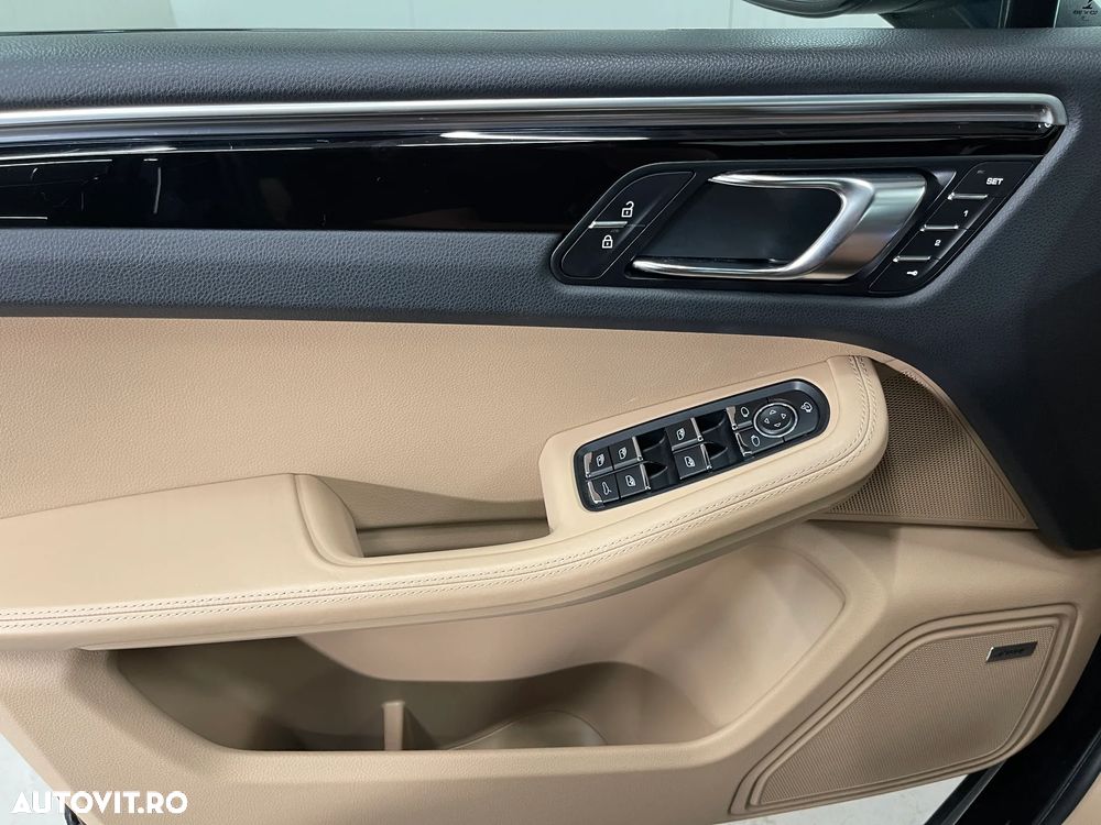 Porsche Macan S - 27