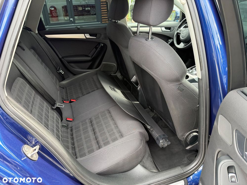 Audi A4 Avant 1.8 TFSI quattro S line Sportpaket - 33