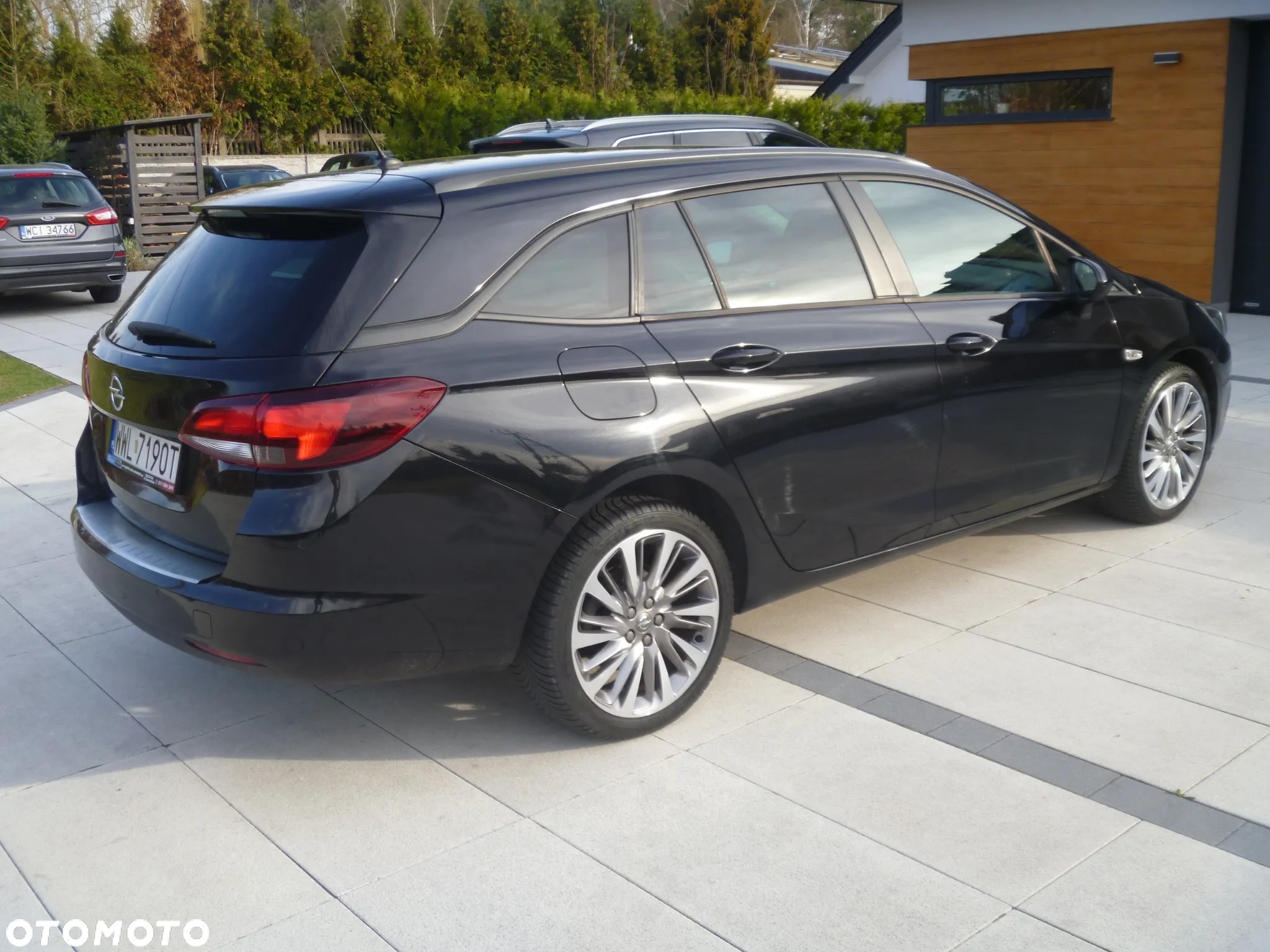 Opel Astra - 11